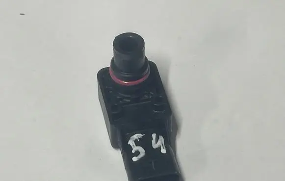 Dodge Challenger Air pressure sensor 05149174AB 0261230227