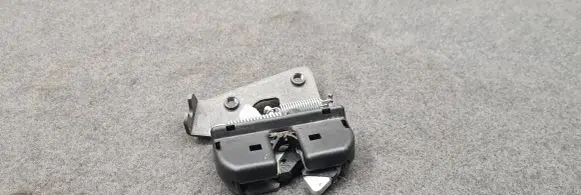 BMW 3 F30 F35 F31 Seat back rest lock catch 7112864