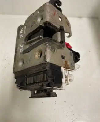 Dodge Caliber Front door lock 04589416AC