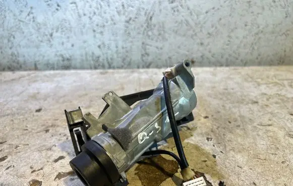 Audi Q3 8U Ignition lock 1K0905851