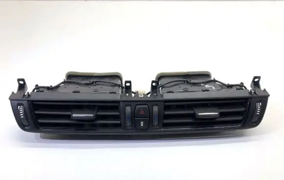 BMW X6 F16 Dashboard side air vent grill/cover trim 9252648