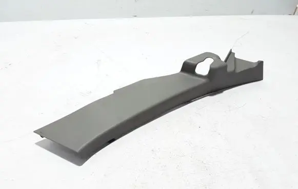 (D)pillar trim (top)