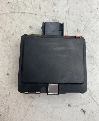 Volkswagen Golf VII Distronic sensor radar 5Q0907561D