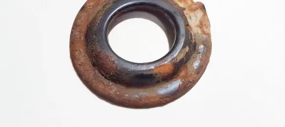Ford Focus Coil spring mount 