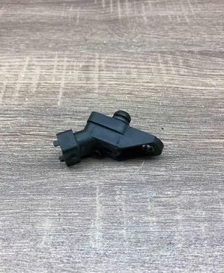 BMW 5 E39 Air pressure sensor 0261230046