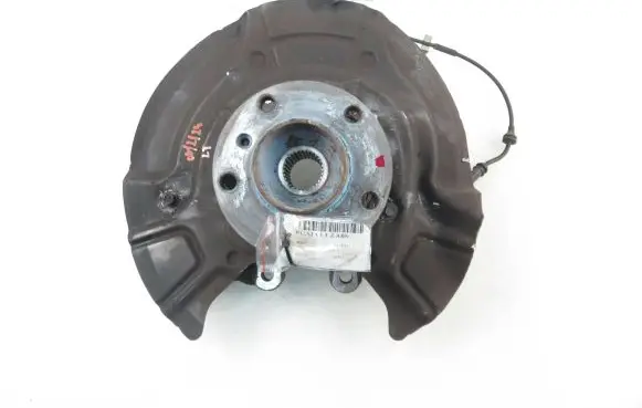 BMW X3 F25 Stub axle 