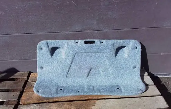 Volvo S60 Tailgate trim 