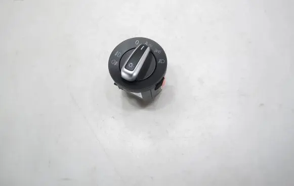 Volkswagen Jetta VI Light switch 3C8941431A 10002831
