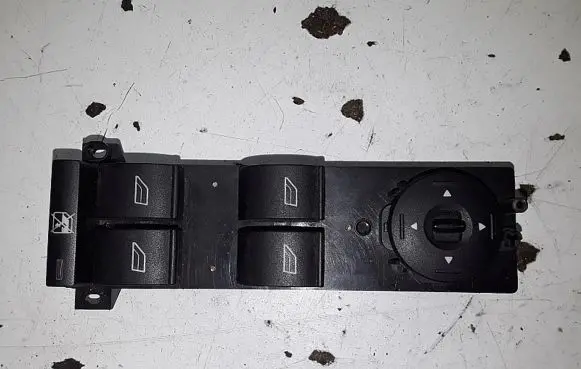 Ford Focus Electric window control switch 3M5T14A132AF
