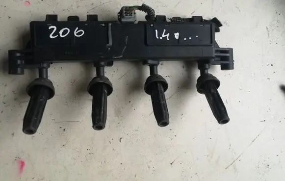Peugeot 206 High voltage ignition coil BBC22NDT