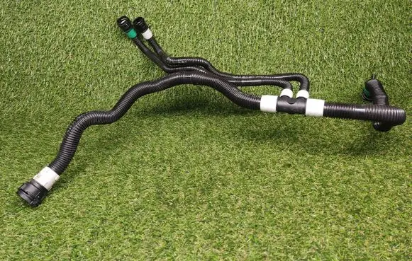 Tesla Model 3 Electric car engine cooling hoses/pipes 152149400A