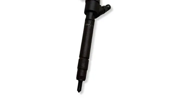 Volvo S60 Fuel injector 30750283