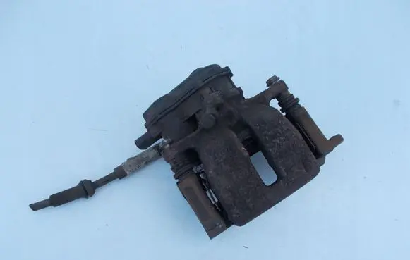 Rear brake caliper