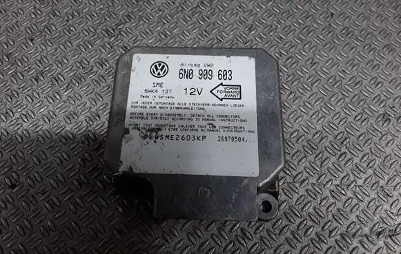 Volkswagen Golf III Airbag control unit/module 6N0909603 5WK4137