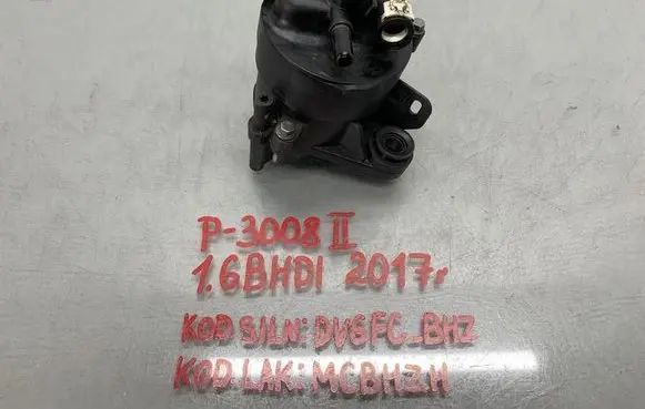 Peugeot 3008 II Fuel filter housing 8V7G16-00
