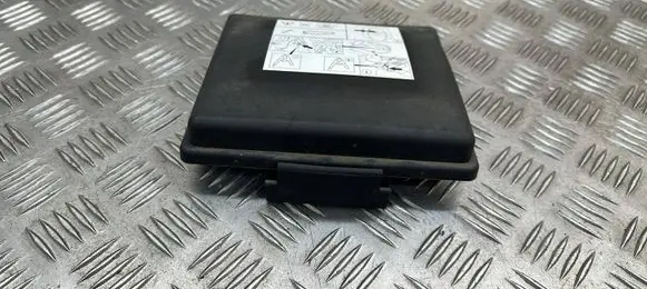 Jaguar XJ X351 Fuse box cover 