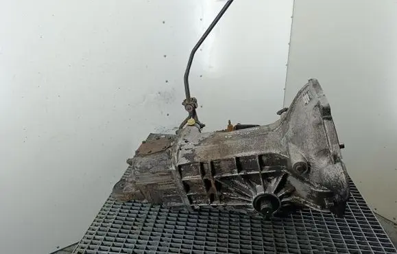 Mercedes-Benz 100 W631 Manual 5 speed gearbox 71831110