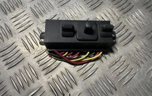 Chrysler Voyager Seat control switch 30505H 4373848
