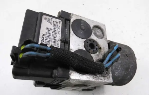 Nissan Almera Tino ABS Pump 4766097620