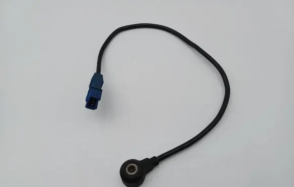 Audi A6 S6 C5 4B Detonation knock sensor 054905377G