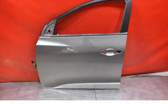 Hyundai ix35 Front door