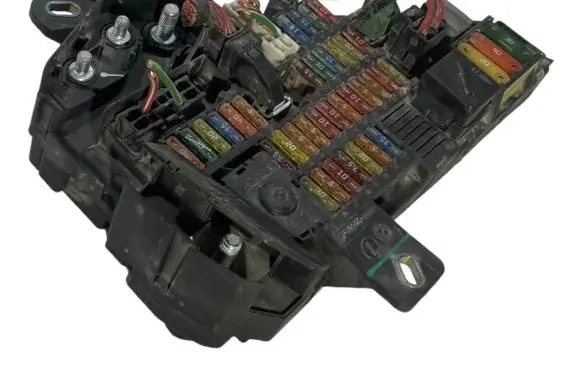 BMW 5 E60 E61 Fuse module 6906588 6906603 6906601