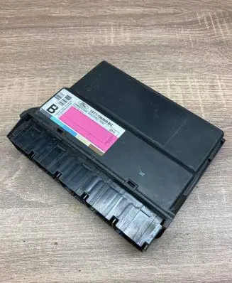 Ford Focus Comfort/convenience module 1S7T15K600BC