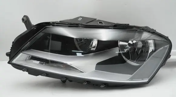 Volkswagen PASSAT B7 Headlight/headlamp 3AB941005 90009985