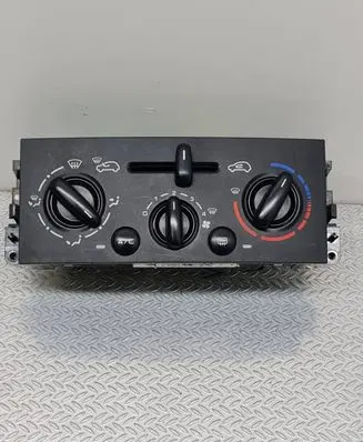 Peugeot 207 Climate control unit 69910002