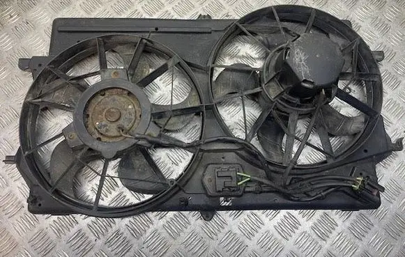 Ford Focus Electric radiator cooling fan 3135103332