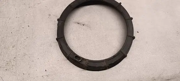 Peugeot 5008 In tank fuel pump screw locking ring/nut 9633283880