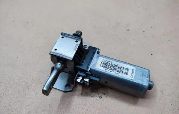 Volvo XC90 Seat adjustment motor 974467