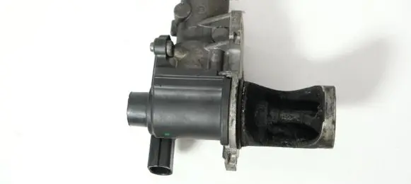 Audi A4 S4 B7 8E 8H EGR valve 038131501AD