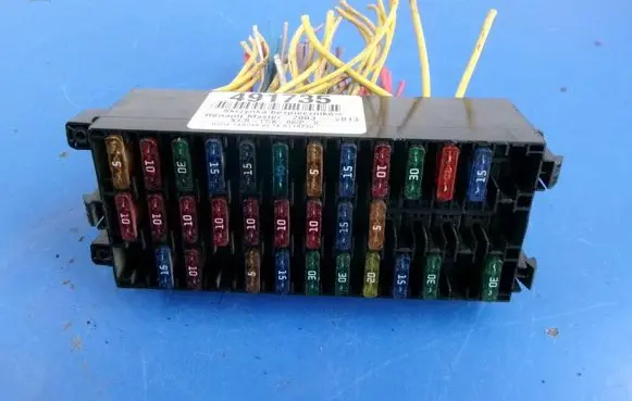 Fuse box set