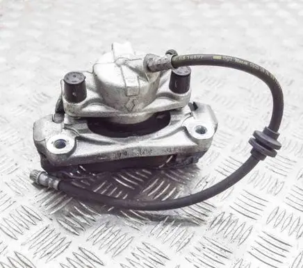 Renault Captur II Front brake caliper