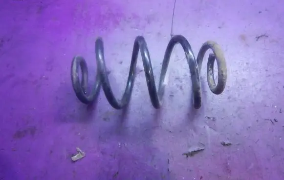Nissan Tiida C11 Rear coil spring
