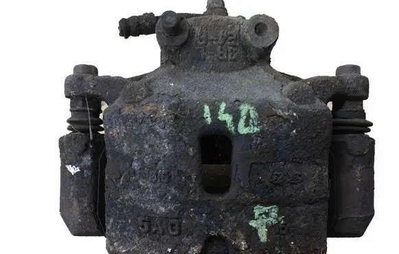 Hyundai i40 Front brake caliper