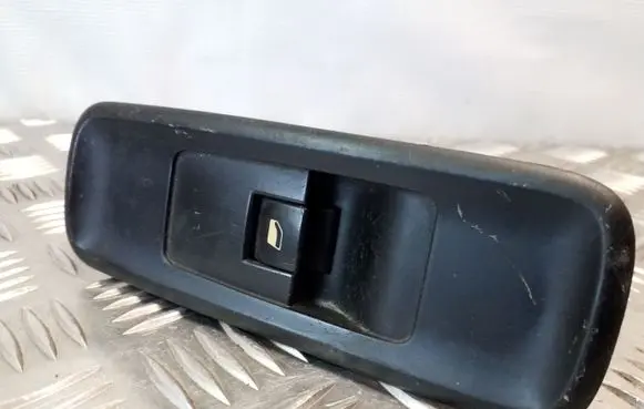 Fiat Ulysse Electric window control switch 14893750XT