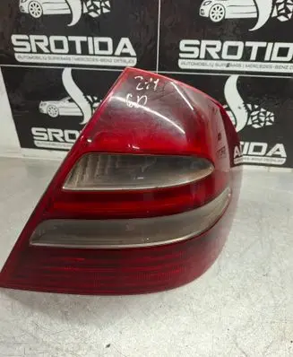 Mercedes-Benz E W211 Rear/tail lights A2118200464