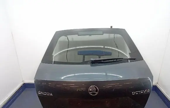 Tailgate/trunk/boot lid