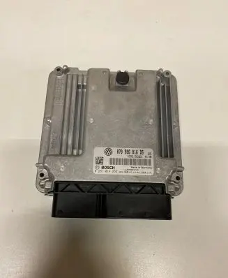 Volkswagen Transporter - Caravelle T5 Engine control unit/module 070906016DS 1039S23744 0281014252