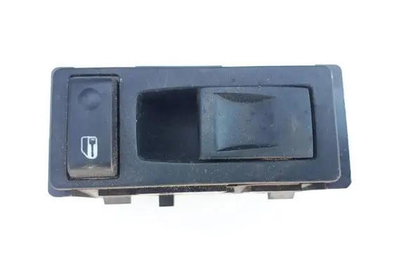 Dodge Magnum Electric window control switch 04602324AF P04602324AF