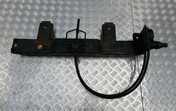 Iveco Daily 6th gen Spare wheel section trim