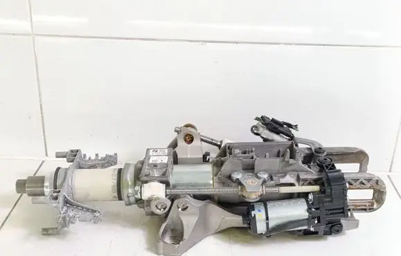 BMW 5 F10 F11 Steering wheel axle 6787926