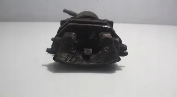 Volkswagen Polo V 6R Front brake caliper