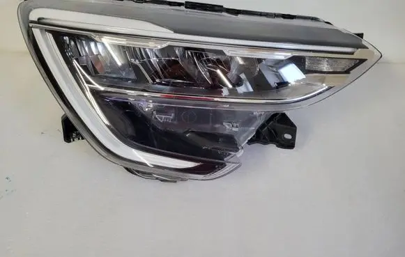 Renault Arkana Headlight/headlamp 260107780R