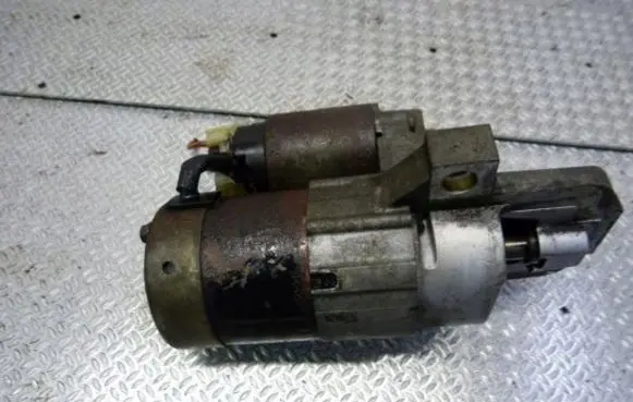 Mazda 6 Starter motor M000T90981