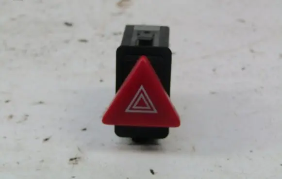 Skoda Octavia Mk2 (1Z) Hazard light switch 1U0953235E