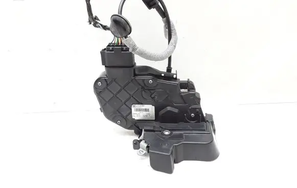 Volvo V70 Rear door lock 31253667