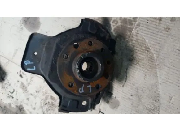 Opel Astra G Front wheel hub spindle knuckle
